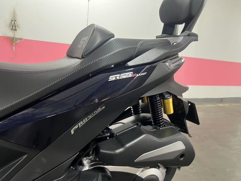 二手无极SR250GT
