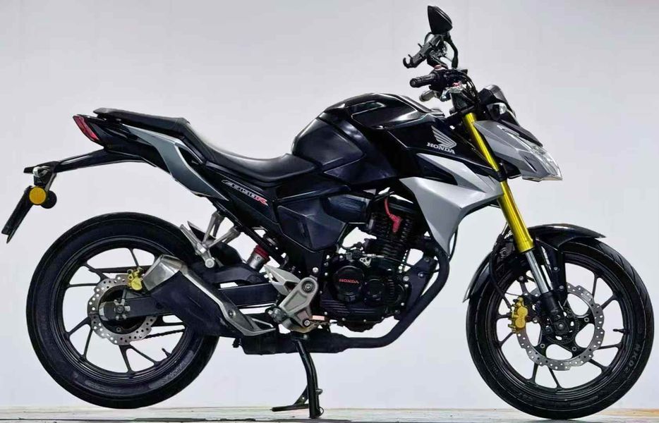 二手五羊本田CB190R 暴锋眼