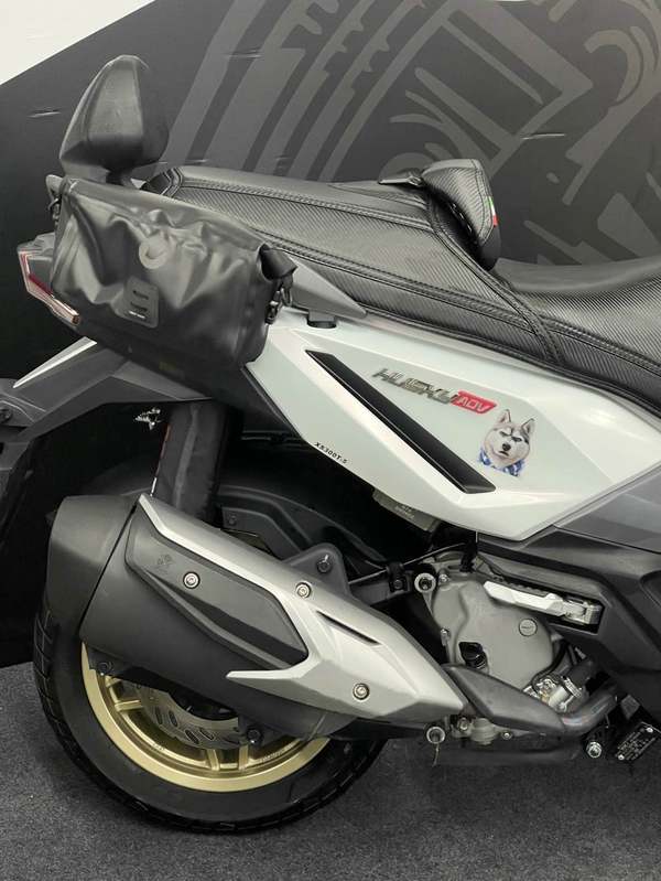 二手三阳哈士奇 Husky ADV300