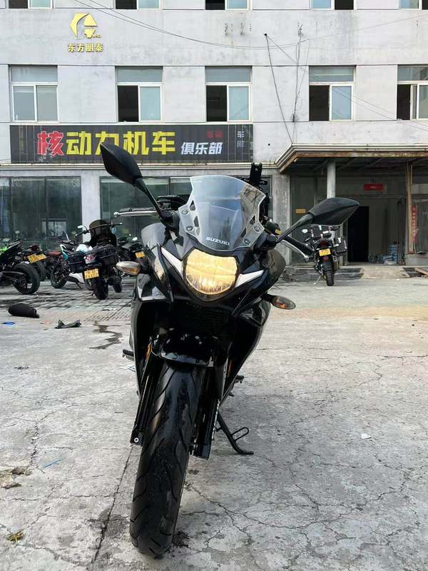 二手豪爵铃木GSX250R