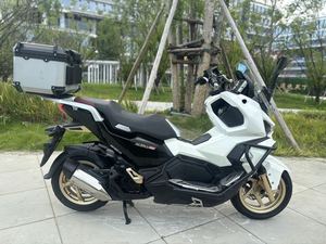 二手三阳哈士奇 Husky ADV150