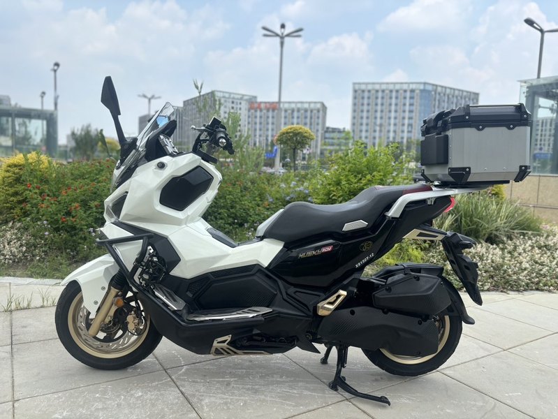 二手三阳哈士奇 Husky ADV150