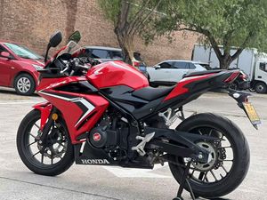 二手本田CBR400R