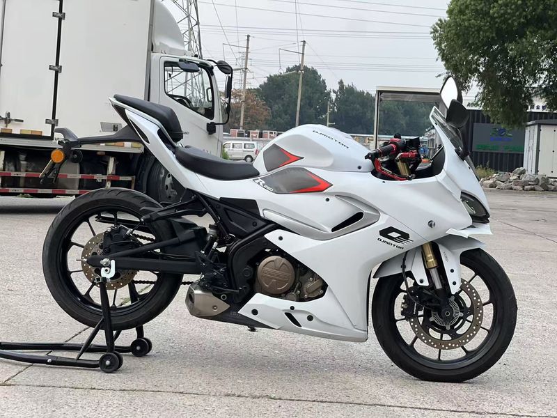 二手QJMOTOR赛250