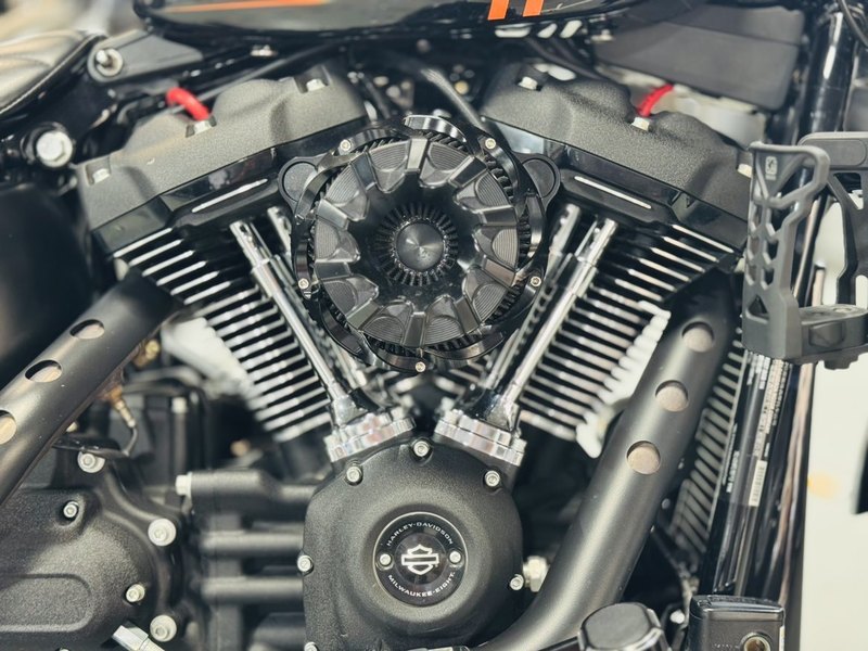 二手哈雷戴维森街霸 Street Bob