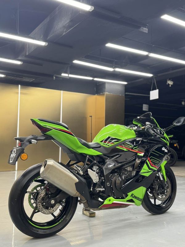 二手川崎ZX-4R