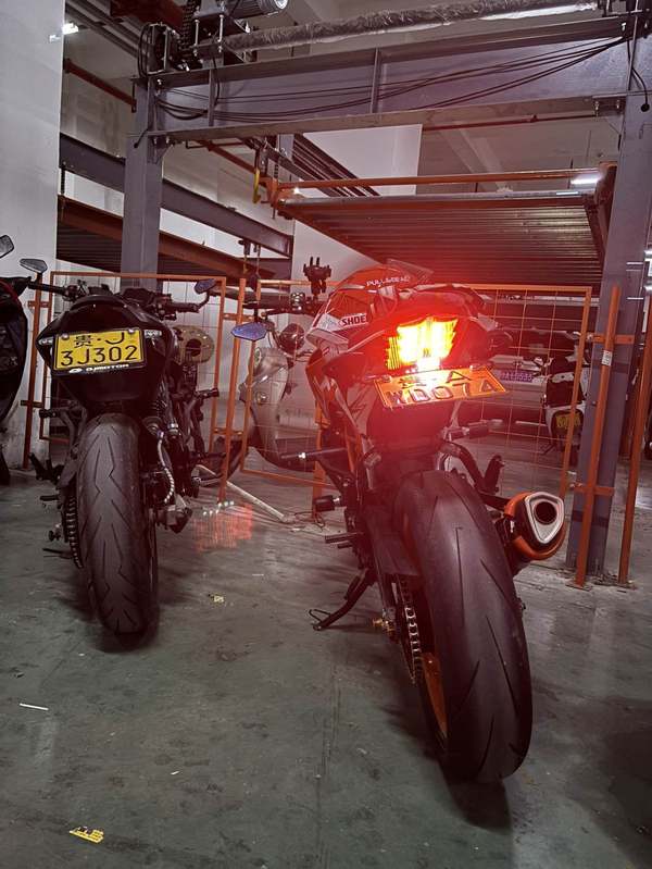 二手KTMR2R390 Duke