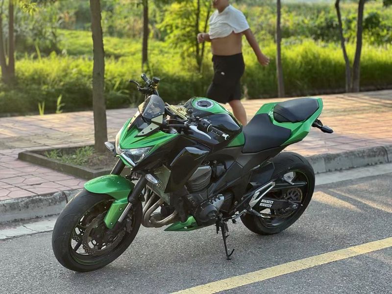 二手川崎Z800 