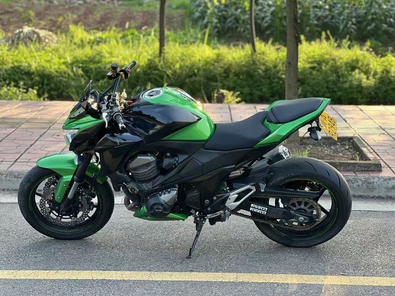 二手川崎Z800 