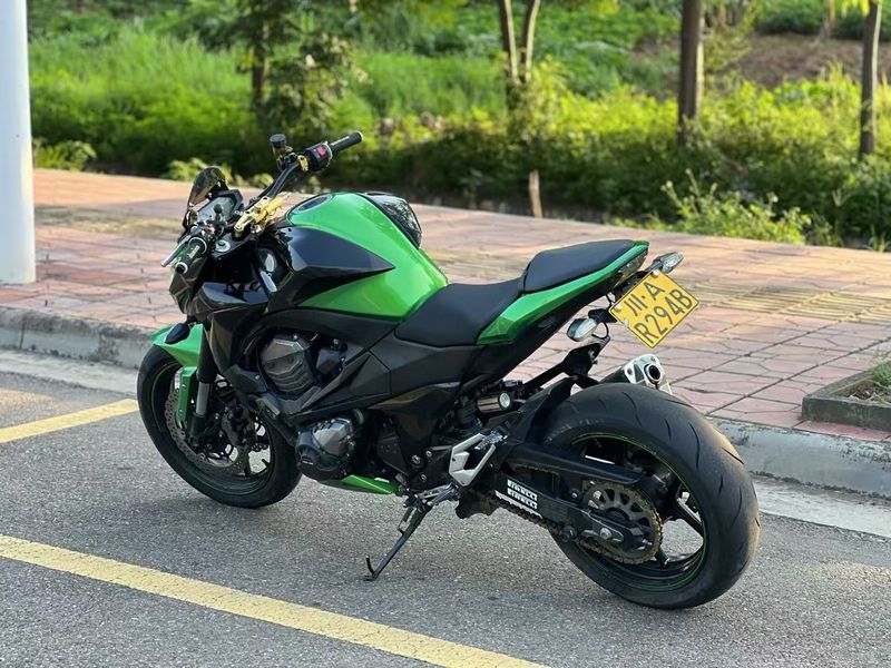 二手川崎Z800 
