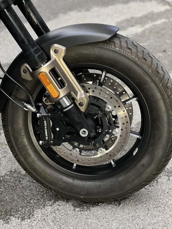 二手QJMOTOR闪700
