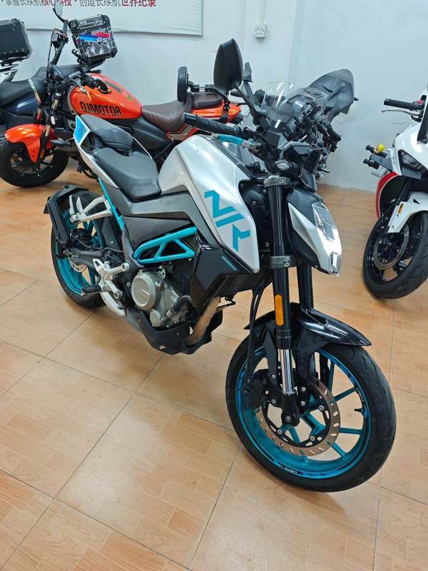 二手春风250NK