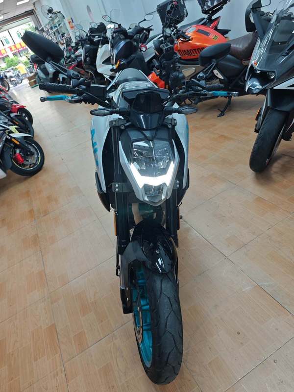 二手春风250NK