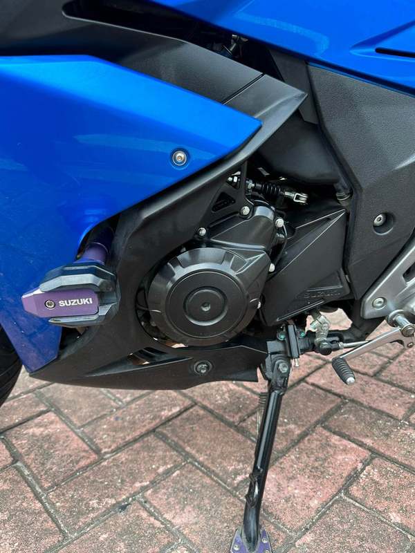 二手豪爵铃木GSX250R