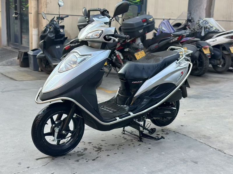 二手新大洲本田NS125D