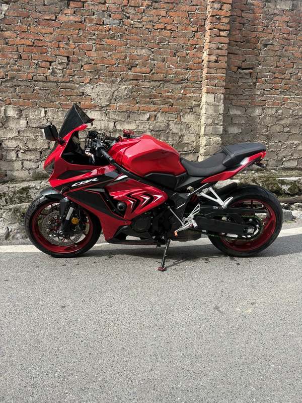二手本田CBR650R