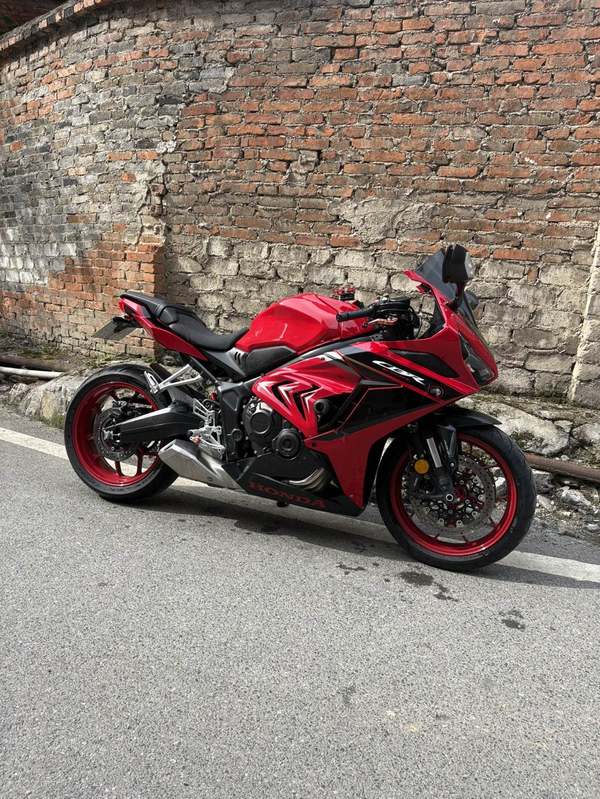 二手本田CBR650R