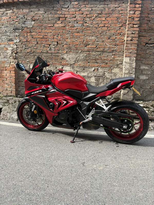 二手本田CBR650R