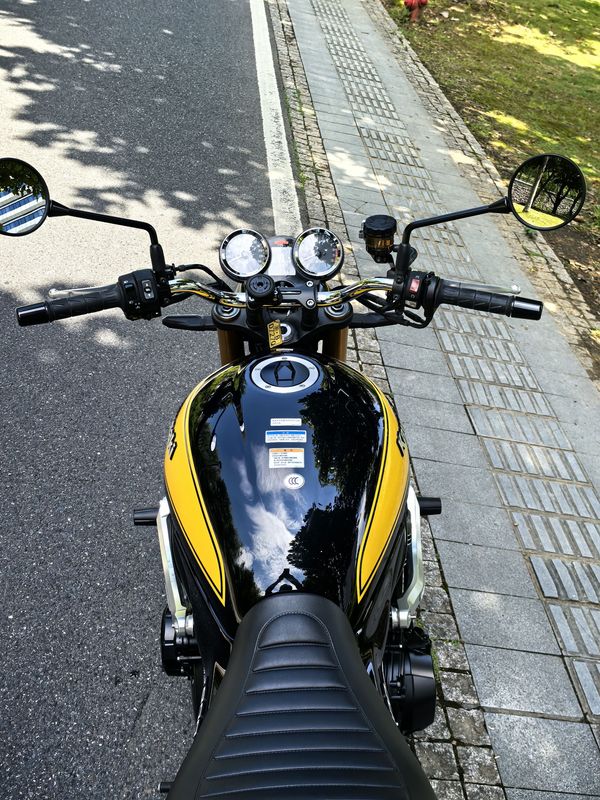 二手川崎Z900RS
