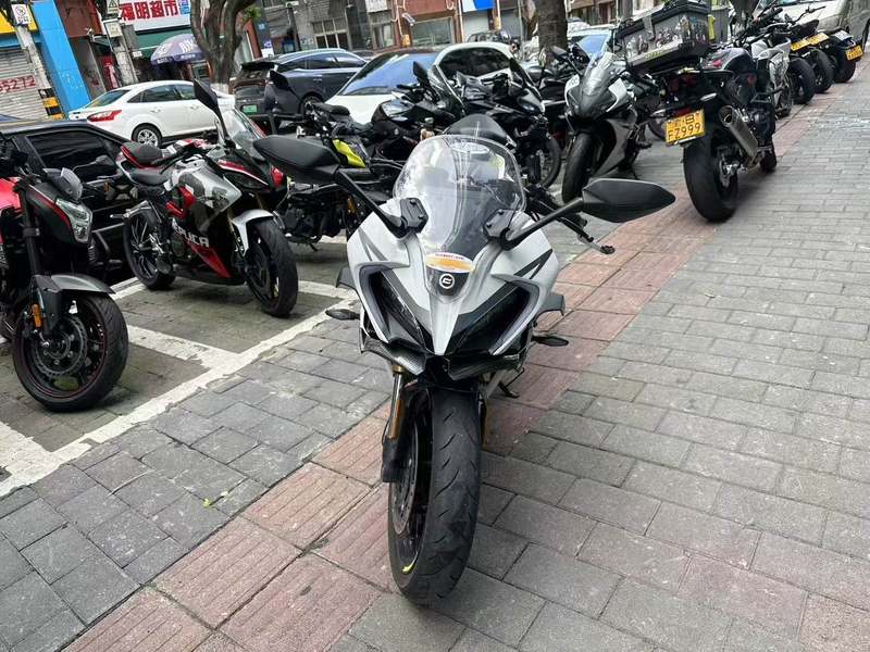 二手春风250SR