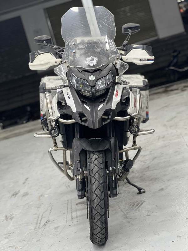 二手贝纳利金鹏 TRK502