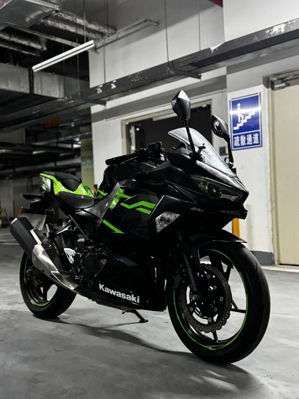 二手川崎Ninja 400