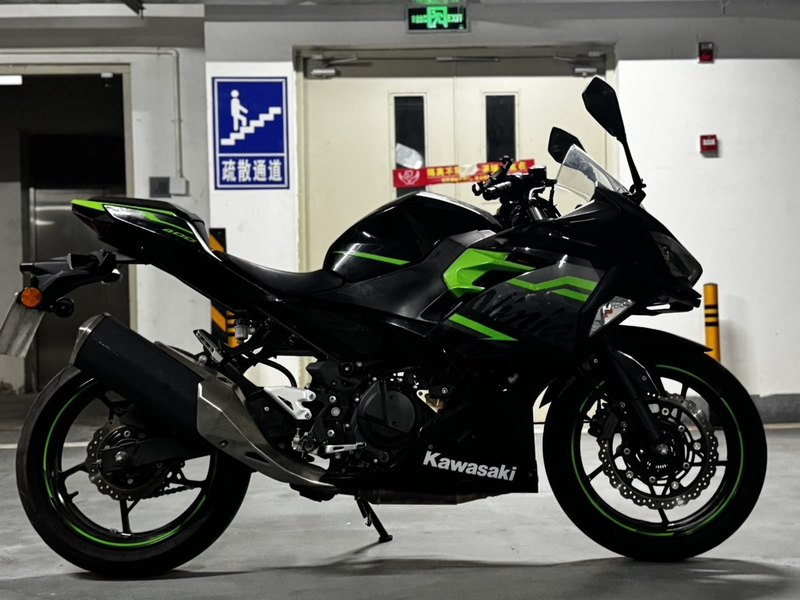 二手川崎Ninja 400