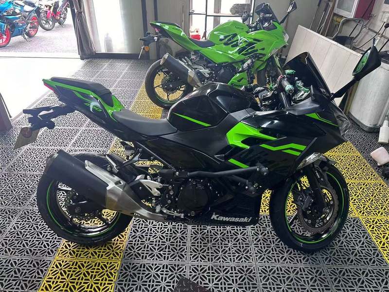 二手川崎Ninja 400