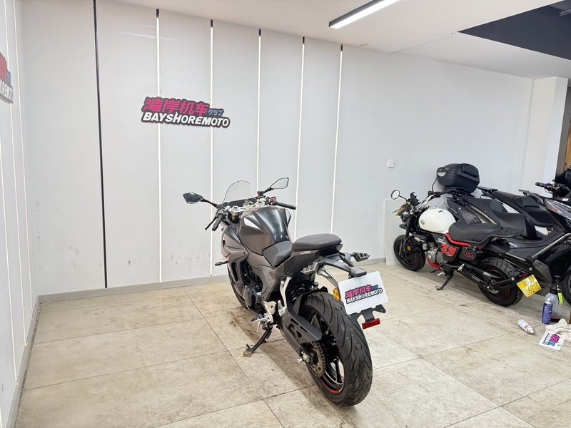二手贝纳利龙卷风 Tornado 552R