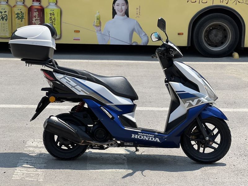 二手五羊本田NX125