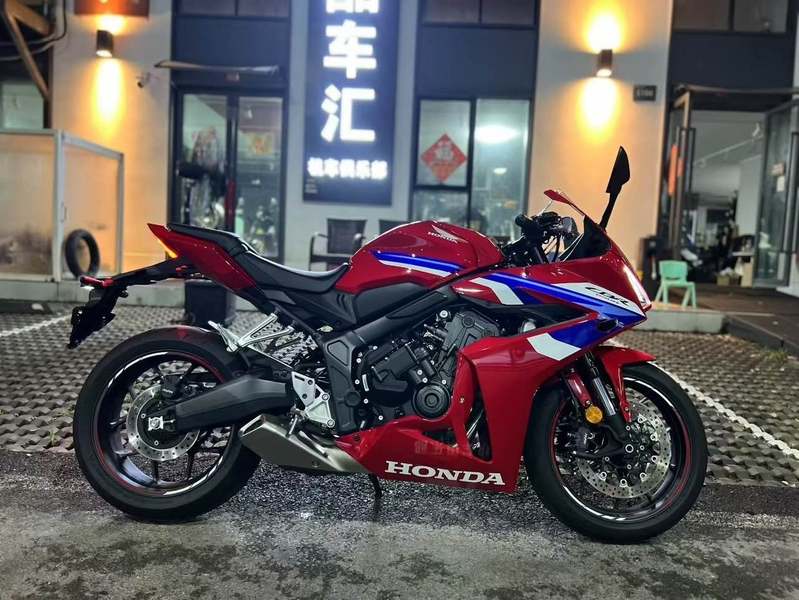 二手本田CBR650R