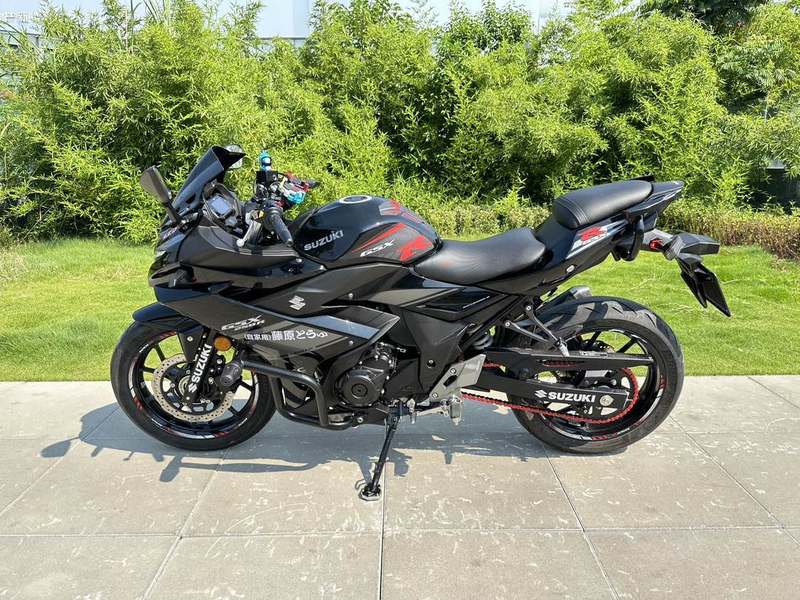 二手豪爵铃木GSX250R