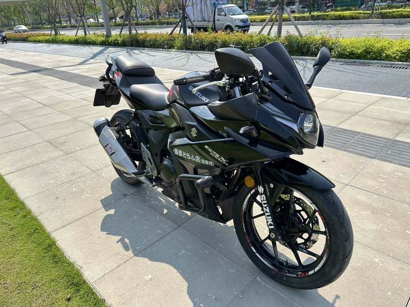 二手豪爵铃木GSX250R
