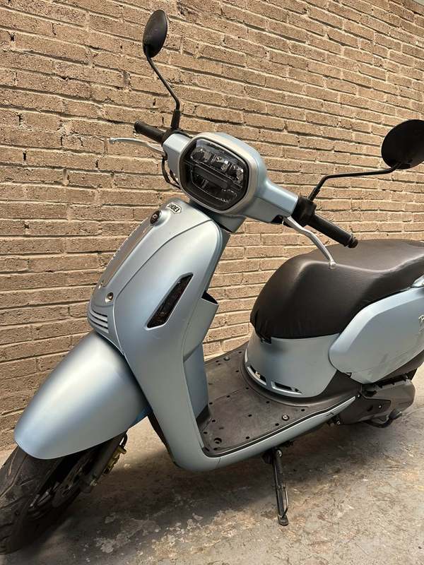 二手QJMOTOR菲诺125
