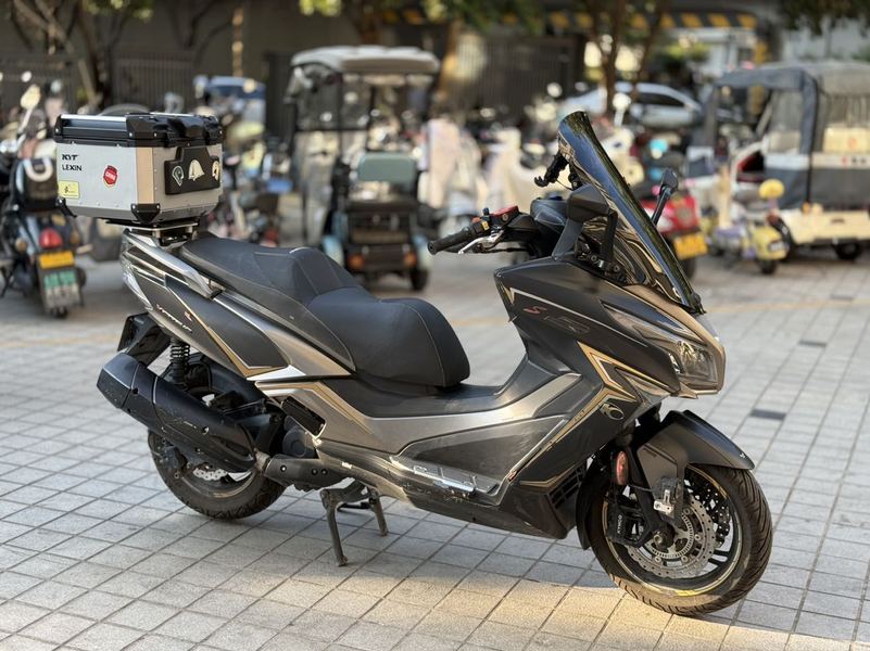 二手光阳赛艇 S400