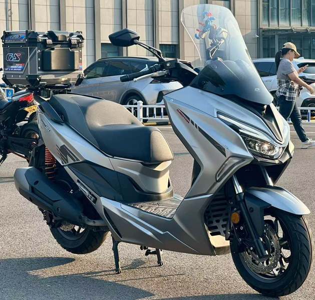 二手QJMOTOR鸿250