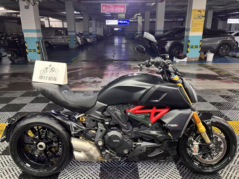 二手杜卡迪Diavel 