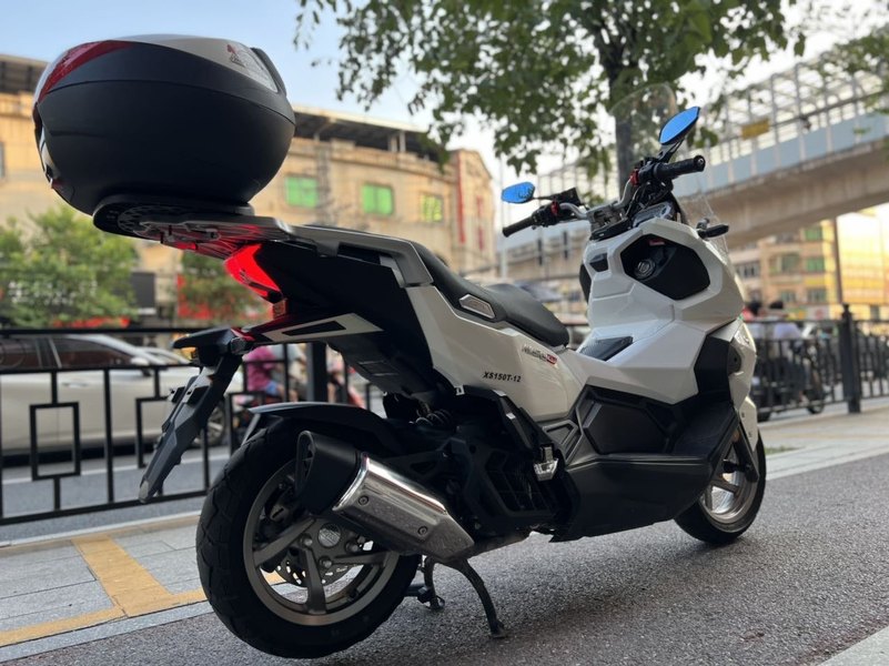 二手三阳哈士奇 Husky ADV150