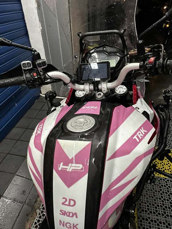 二手贝纳利金鹏 TRK502