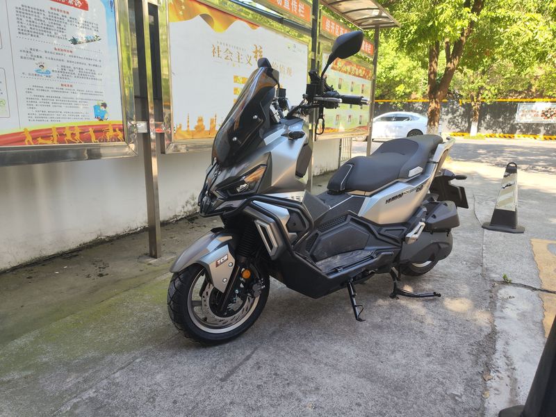 二手三阳哈士奇 Husky ADV150