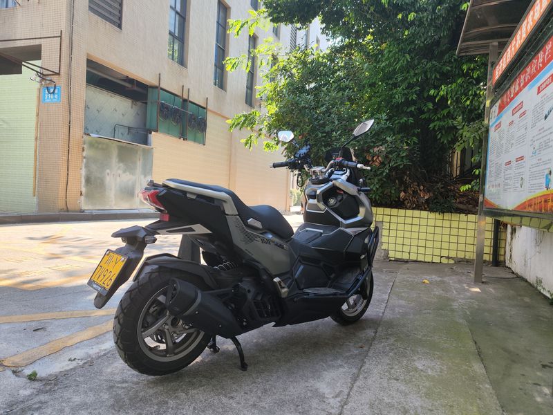 二手三阳哈士奇 Husky ADV150