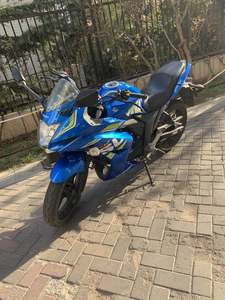 二手济南铃木极客飒 Gixxer 155
