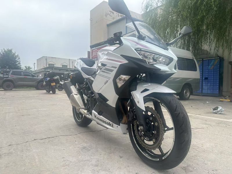 二手川崎Ninja 400