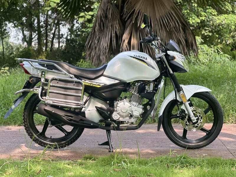 二手建设雅马哈天剑动力版 YBR150Z