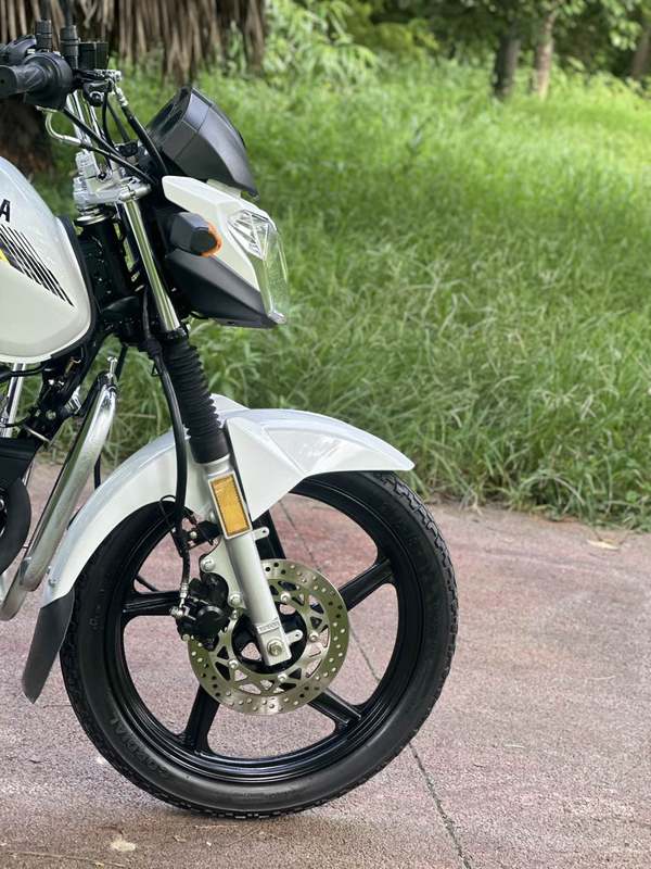 二手建设雅马哈天剑动力版 YBR150Z