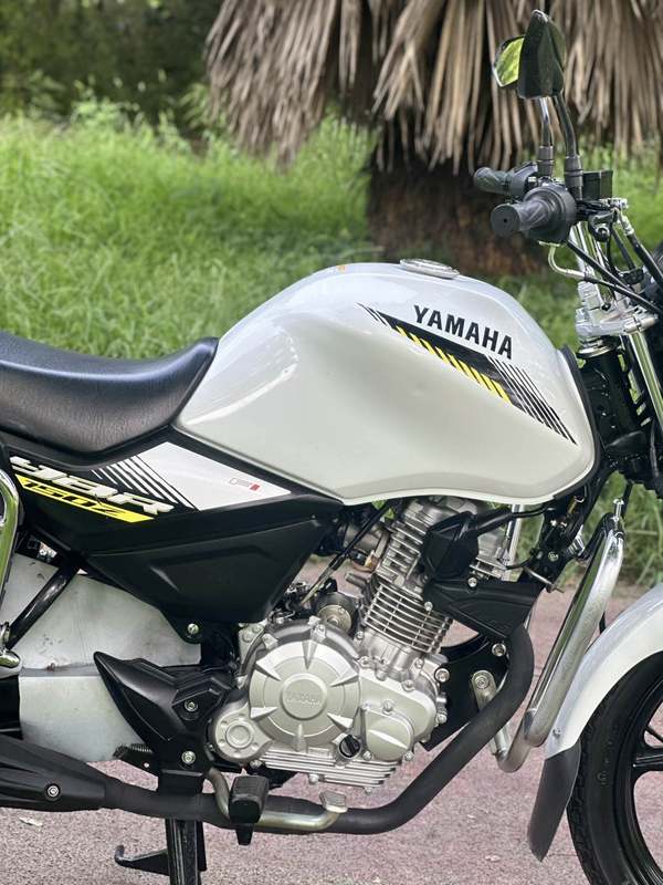 二手建设雅马哈天剑动力版 YBR150Z