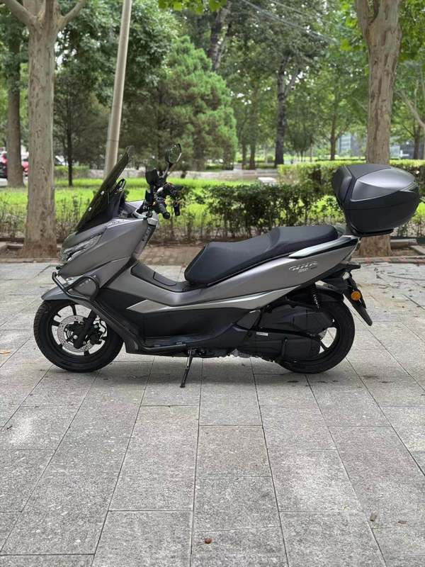 二手豪爵UHR150