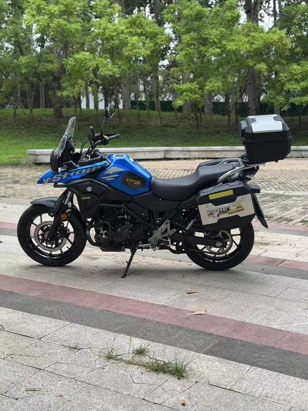 二手豪爵铃木DL250