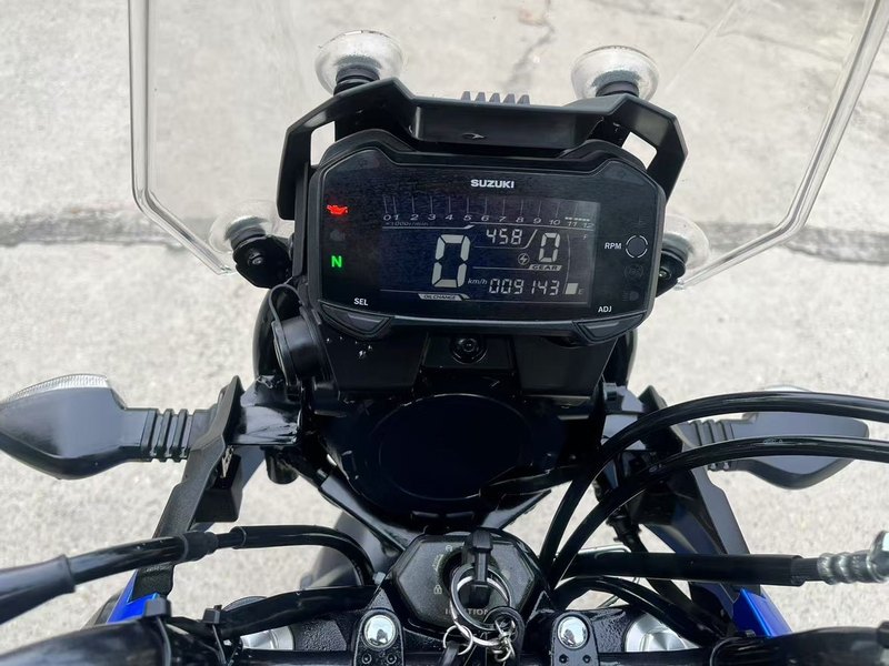 二手豪爵铃木DL250