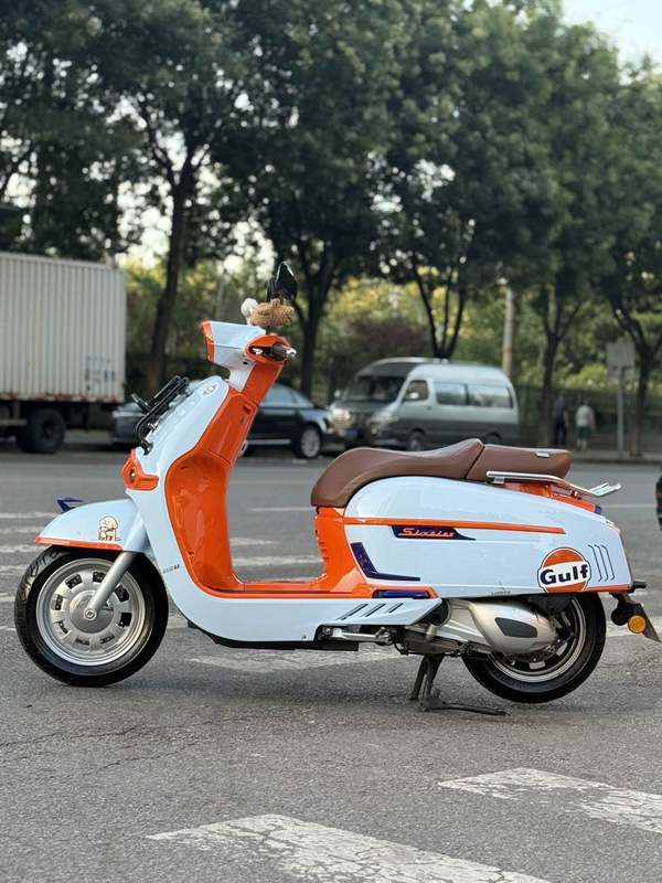 二手维多利亚Sixties 250Si